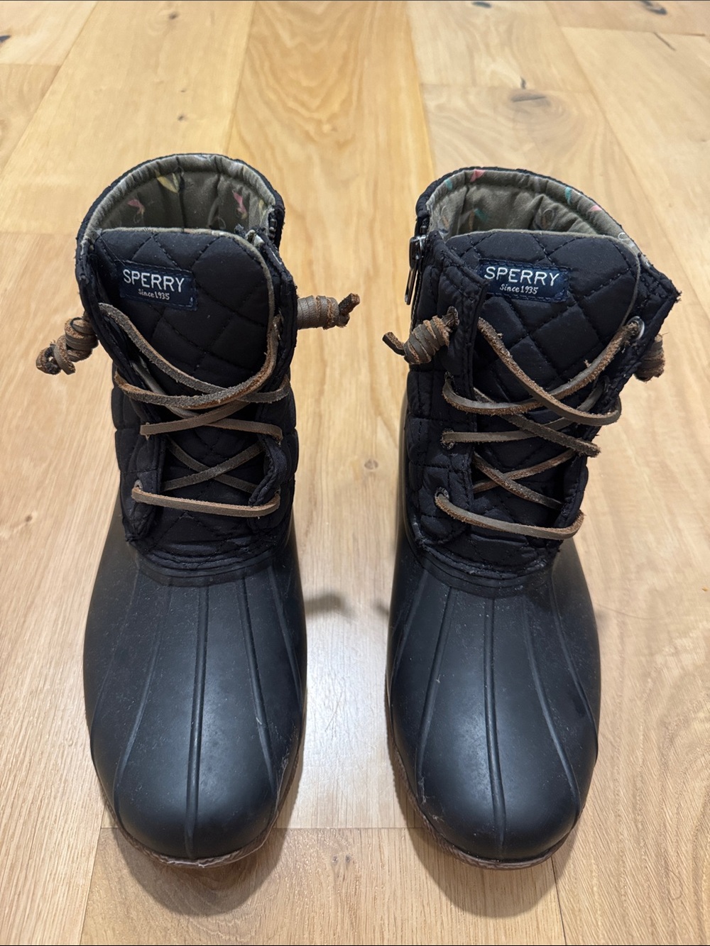Women’s Sperry Rain Boots Size 8